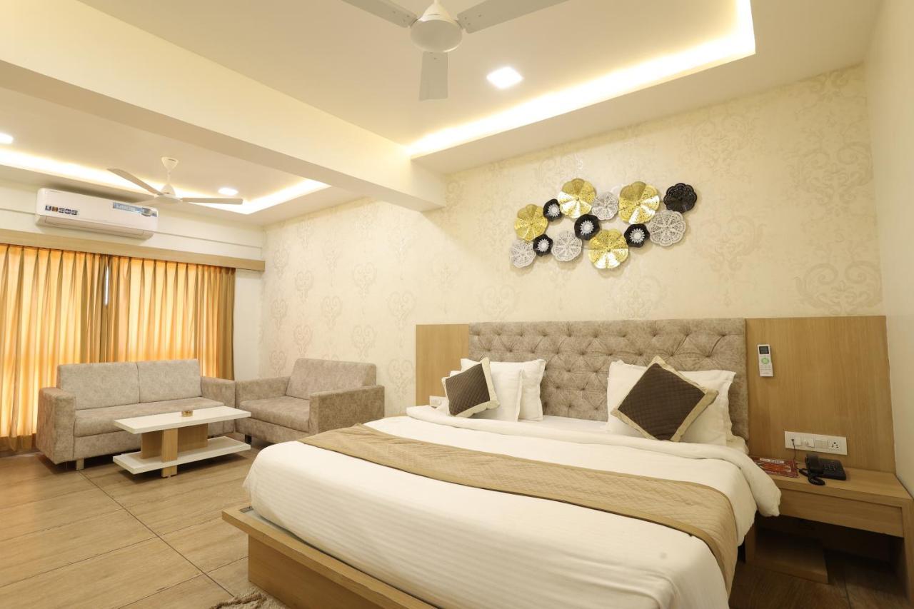 Hotel Lotus Ānand 외부 사진
