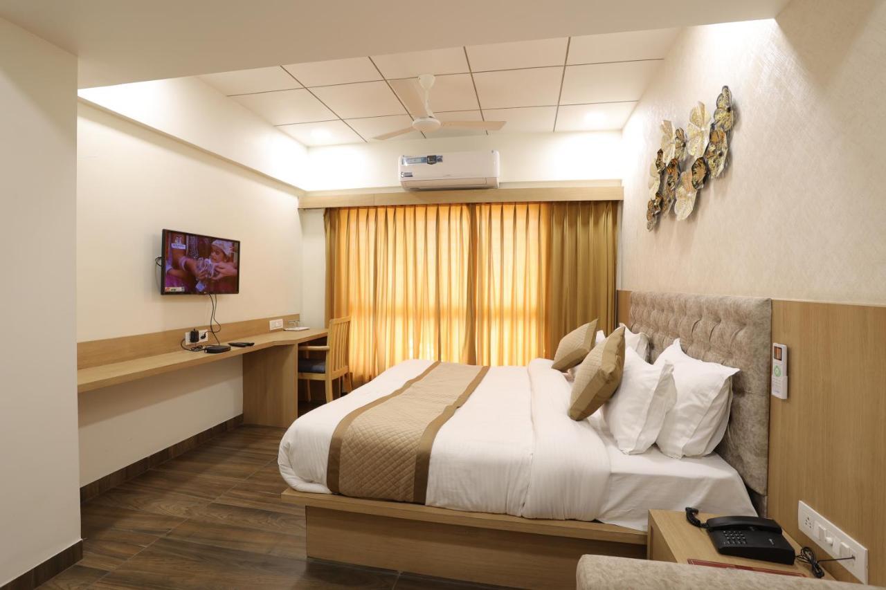 Hotel Lotus Ānand 외부 사진